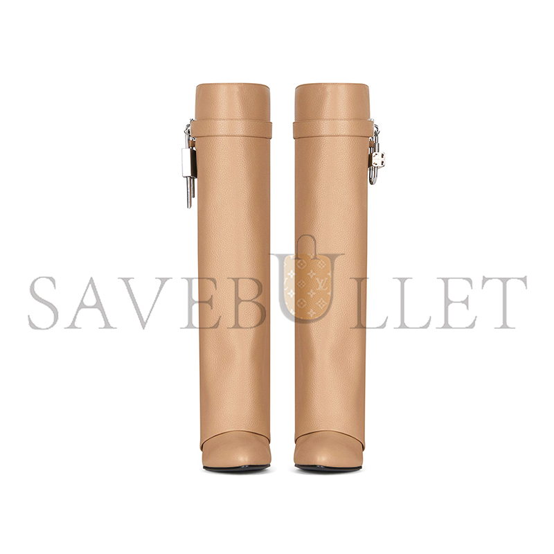 G1uenchy shark lock boots in grained leather be701ke16l-250